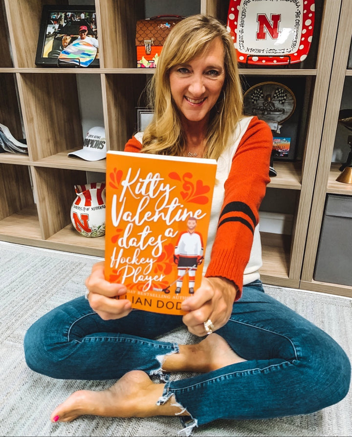 Kitty Valentine Dates a Hockey Player